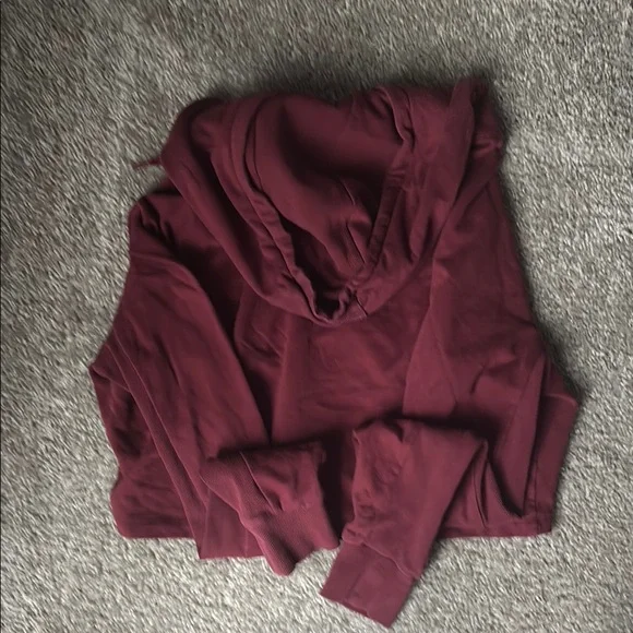 Gymshark Red Cropped Fitted Hoodie - Picture 4 of 4